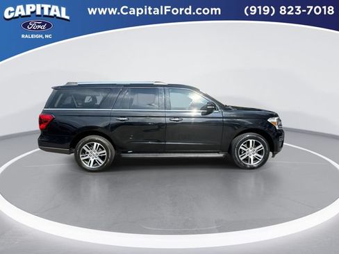 Certified 2024 Ford Expedition Max Limited RWD image 9