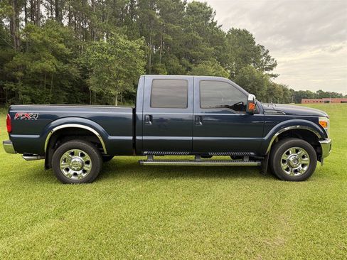 Used 2015 Ford F250 Lariat w/ Lariat Ultimate Package AWD/4WD image 1