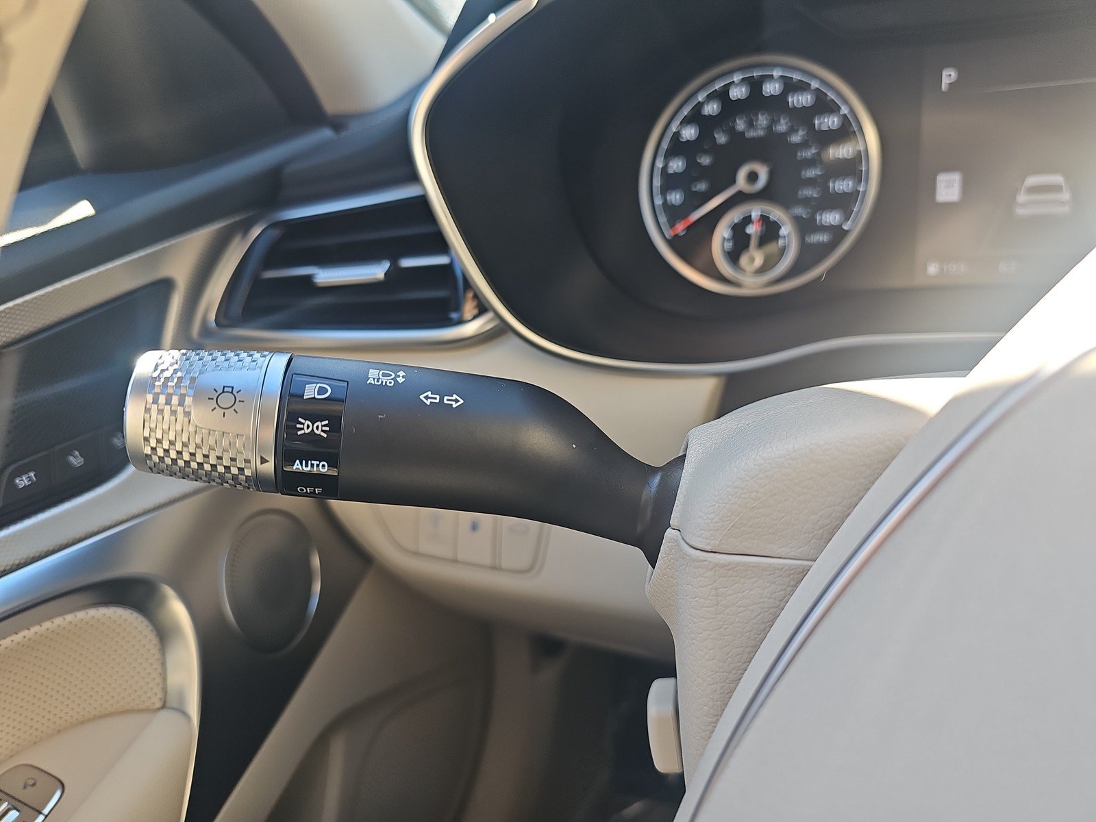 Used 2026 Genesis G70 2.5T Prestige RWD image 19