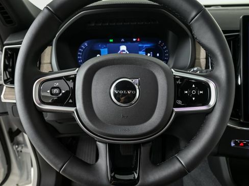 New 2026 Volvo XC90 B6 Plus w/ Protection Package Premier AWD/4WD image 9