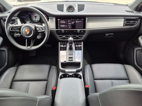 Certified 2026 Porsche Macan S AWD/4WD image 22