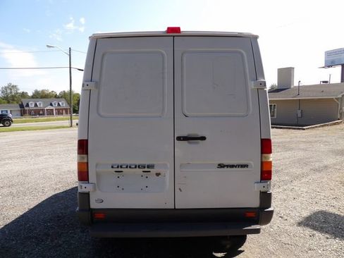 Used 2004 Dodge Sprinter 2500 w/ Cargo Group I RWD image 4