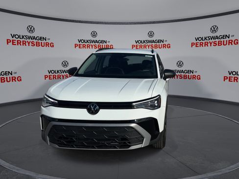 New 2026 Volkswagen Taos S image 3