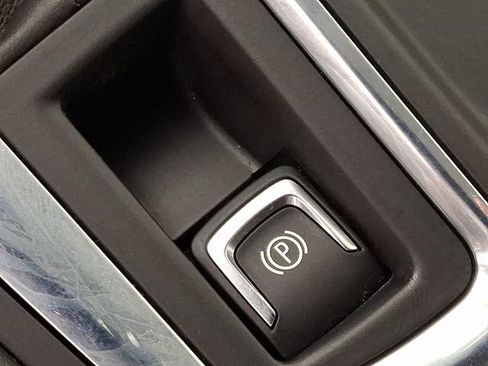 Used 2023 Chevrolet Equinox LS w/ Driver Confidence II Package AWD/4WD image 23