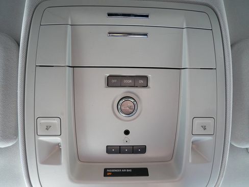 Used 2020 GMC Yukon Denali AWD/4WD image 25