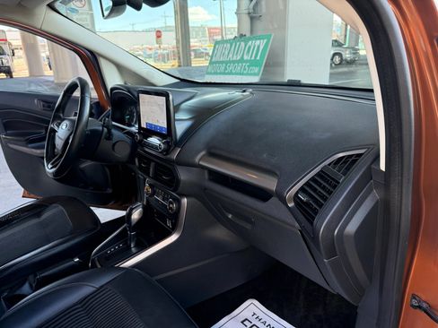 Used 2020 Ford EcoSport SES AWD/4WD image 23