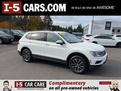 Used 2021 Volkswagen Tiguan SE w/ Panoramic Sunroof Package