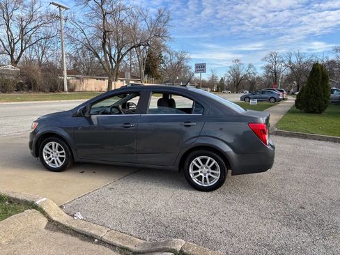 Used 2012 Chevrolet Sonic LT image 11