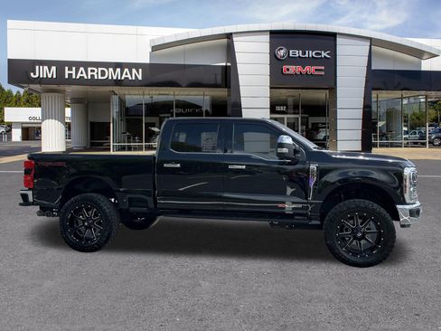 Used 2024 Ford F250 King Ranch w/ Tremor Off-Road Package AWD/4WD image 8