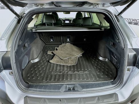 Used 2021 Subaru Outback Limited XT image 27