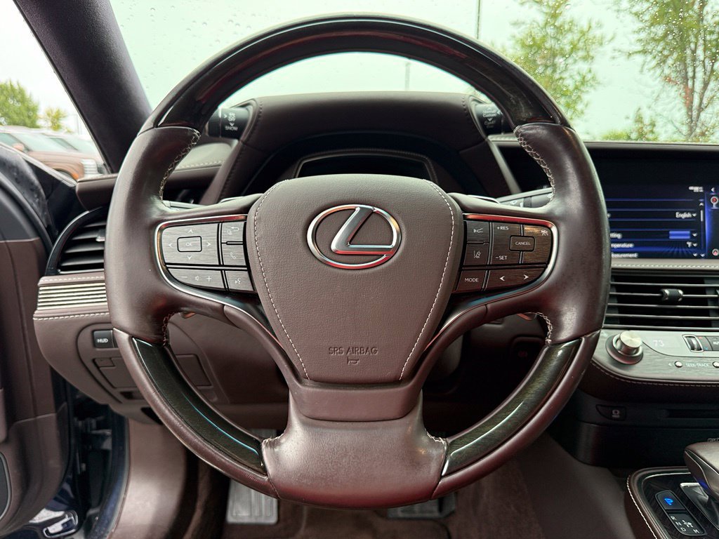 Used 2018 Lexus LS 500 w/ Luxury Package RWD image 12