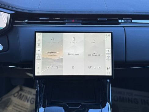 Used 2025 Land Rover Range Rover Sport SE image 26