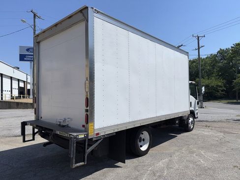 Used 2024 Isuzu NPR RWD image 7