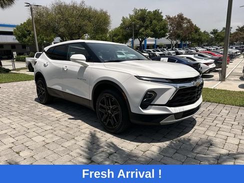 Used 2023 Chevrolet Blazer LT w/ Driver Confidence Package FWD image 16