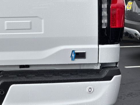 New 2025 Ford F150 Lightning Flash image 27