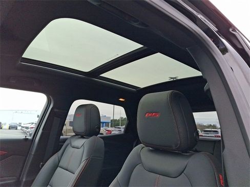 New 2025 Chevrolet TrailBlazer RS w/ Convenience Package image 11