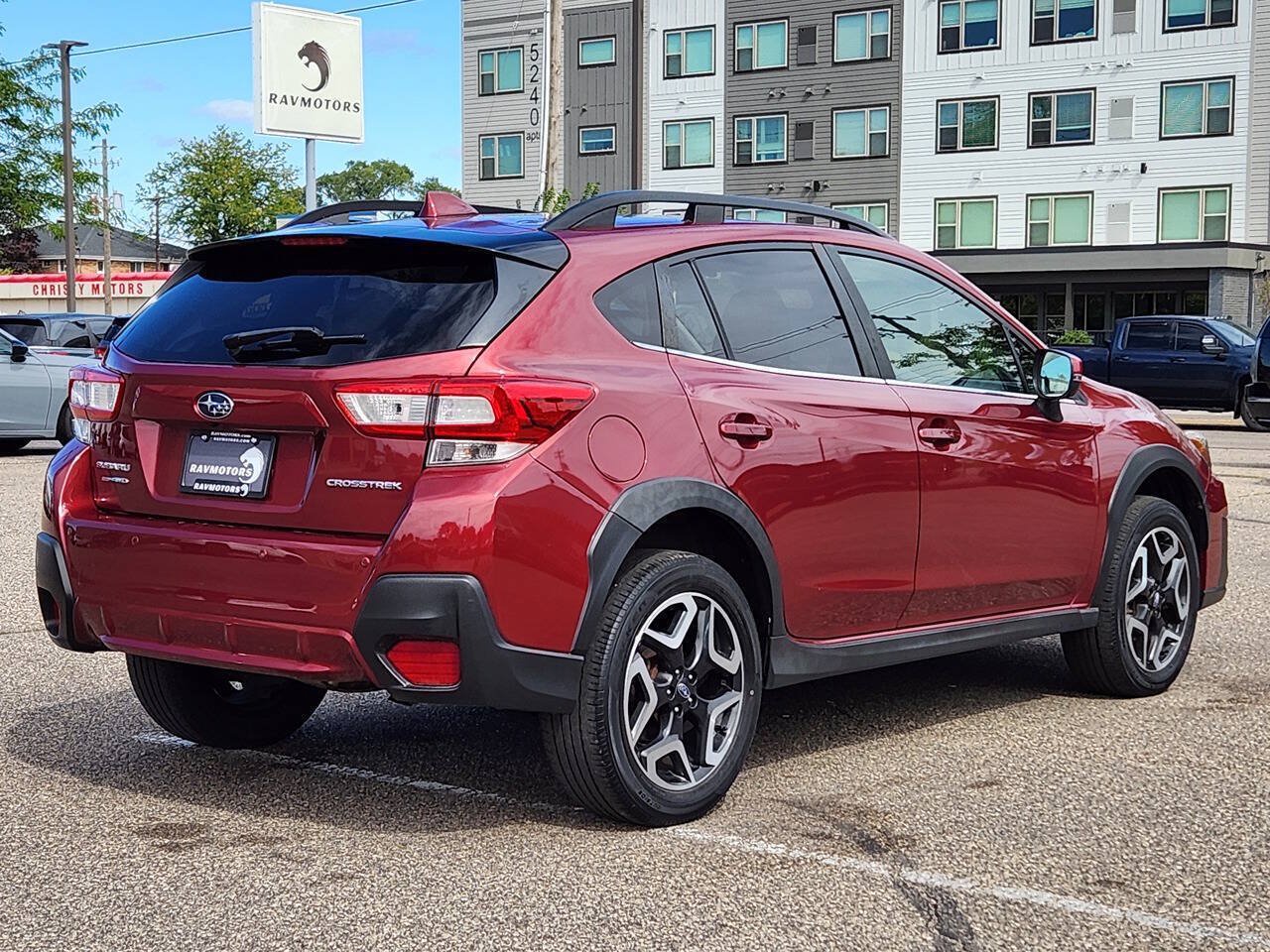 Used 2019 Subaru Crosstrek 2.0i Limited w/ Moonroof Package AWD/4WD image 9