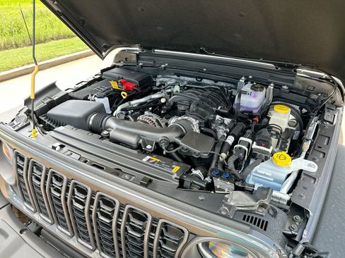 New 2024 Jeep Wrangler Sport S image 24