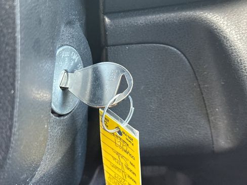 Used 2015 Nissan Versa Note S Plus image 21