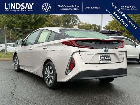 Used 2021 Toyota Prius Prime Limited image 5