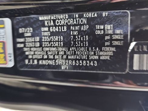 Used 2024 Kia Carnival SX Prestige FWD image 35