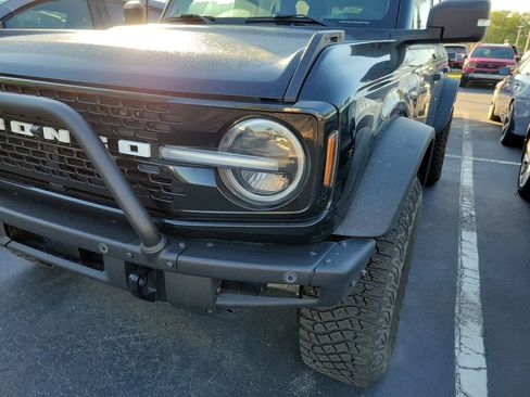 Used 2023 Ford Bronco Wildtrak image 6