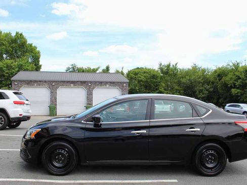 Used 2014 Nissan Sentra SV FWD image 10