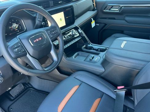 New 2026 GMC Sierra 2500 AT4 w/ AT4 Premium Plus Package AWD/4WD image 7