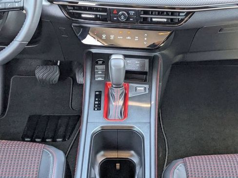 Used 2025 Nissan Kicks SR FWD image 18