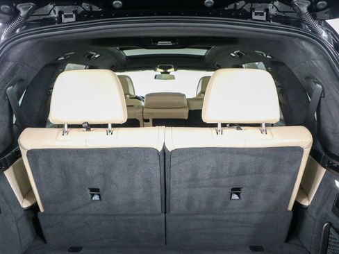 Used 2022 BMW X7 xDrive40i image 32