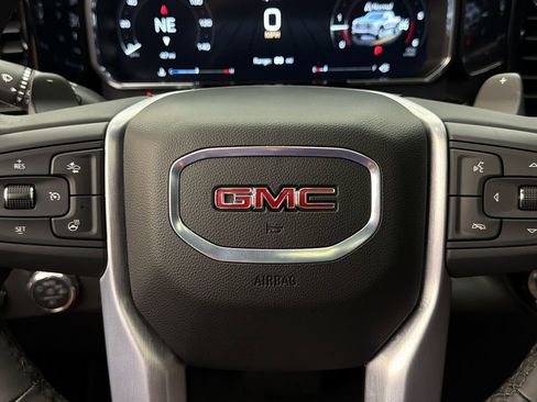 Used 2026 GMC Sierra 1500 SLT AWD/4WD image 25