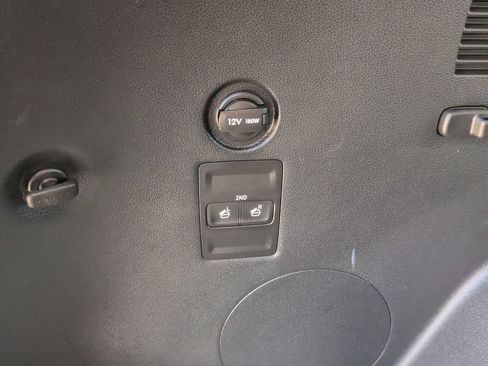 Used 2025 Hyundai Palisade SEL FWD image 40