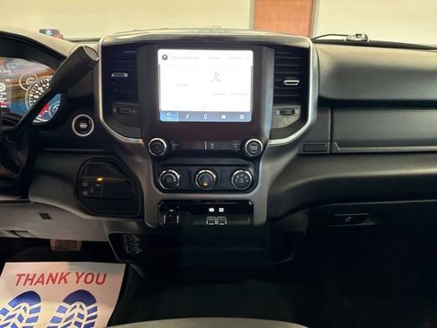 Used 2024 RAM 2500 Big Horn image 36