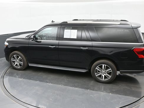 Used 2022 Ford Expedition Max Limited image 35