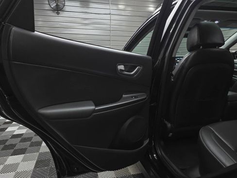 Used 2019 Hyundai Kona Limited FWD image 33