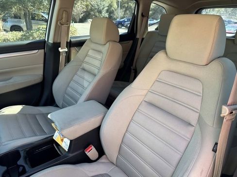 Used 2019 Honda CR-V LX image 10