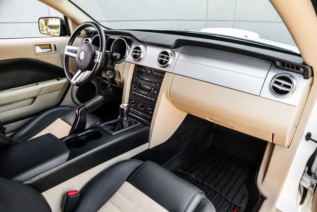 Used 2007 Ford Mustang GT Premium RWD image 18