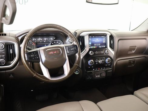 Used 2021 GMC Sierra 3500 SLT image 2
