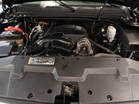 Used 2009 Chevrolet Silverado 1500 LT w/ Power Pack Plus AWD/4WD image 38