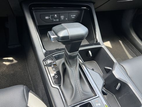 Used 2025 Kia K5 GT-Line w/ GT-Line Premium Package FWD image 29