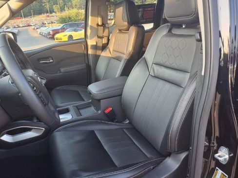 Certified 2024 Nissan Frontier SL AWD/4WD image 6