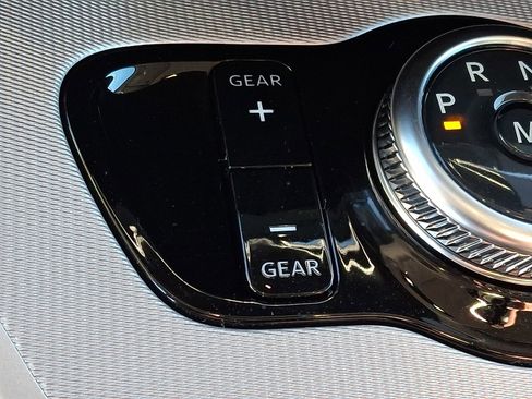 Certified 2025 Ford Expedition Active image 23