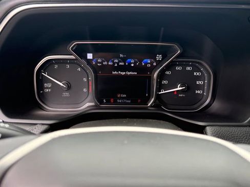 Used 2021 GMC Yukon Denali AWD/4WD image 9