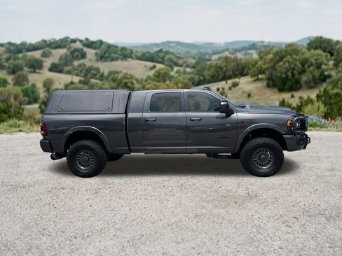Used 2024 RAM 3500 Limited AWD/4WD image 11