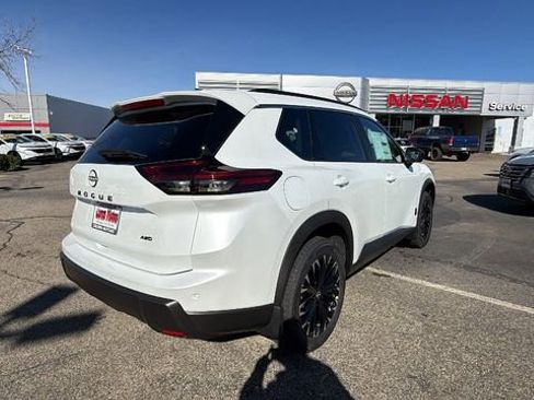 New 2026 Nissan Rogue SV image 4