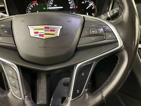 Used 2018 Cadillac XT5 Luxury w/ Driver Awareness Package AWD/4WD image 21