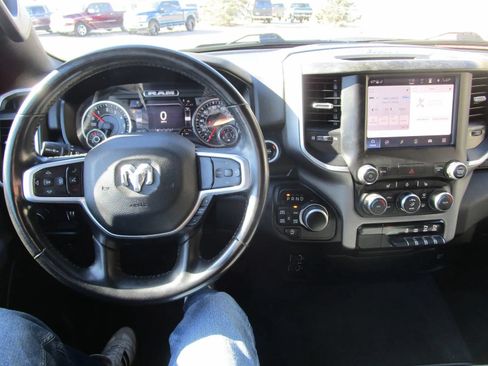 Used 2022 RAM 1500 Big Horn AWD/4WD image 22