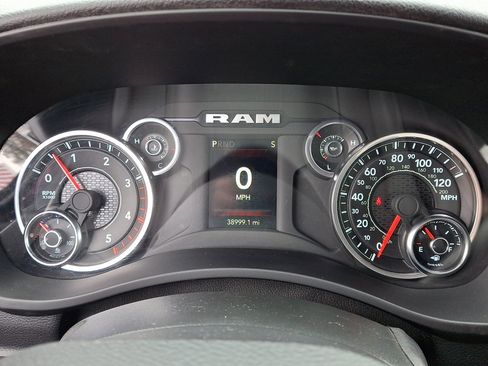 Used 2024 RAM 3500 Big Horn image 26