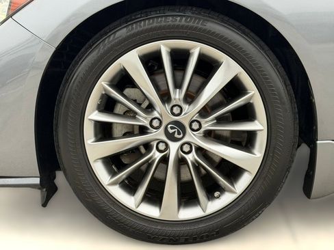 Used 2019 INFINITI Q50 Signature Edition RWD image 11