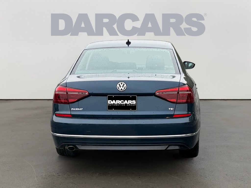 Used 2018 Volkswagen Passat 2.0T S FWD image 6